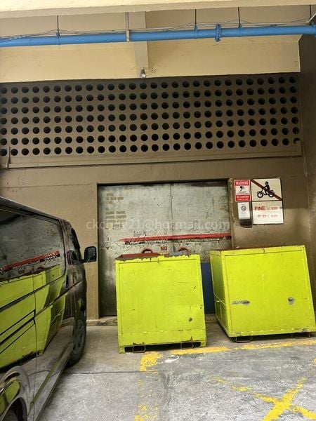 Light Industrial (B1) for Rent: Tong Lee Building - Image 5