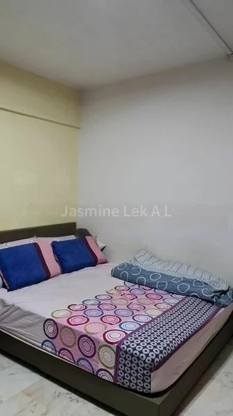 Maisonette HDB for Rent in  837 Woodlands Street 82 - Image 1