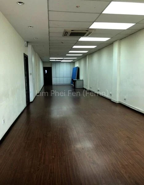 Office for Sale: Evershine & Century Complex - Image 1