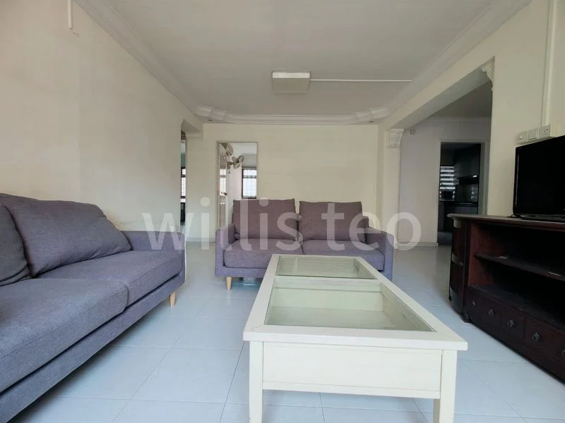 5 Room (5I) HDB for Rent in  842F Tampines Street 82 - Image 2