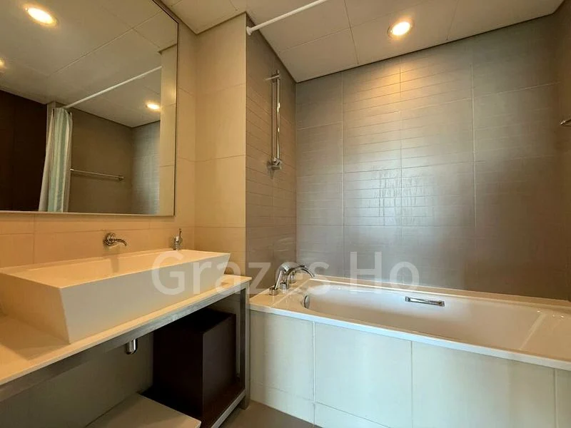 2 Bed Condo for Rent in  The Sail @ Marina Bay - Image 1