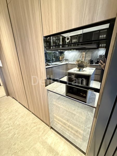 4+1 Bed Condo for Sale in  Meyer Blue - Image 6