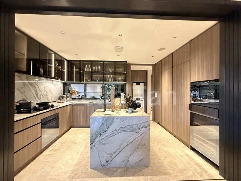 4+1 Bed Condo for Sale in  Meyer Blue - Image 4