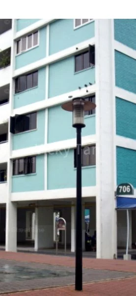 Common Room (HDB) for Rent in  706 Clementi West Street 2 - Image 2
