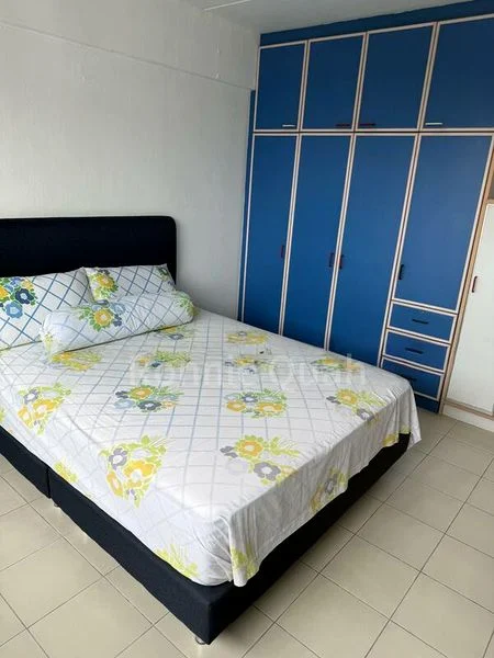 Common Room (HDB) for Rent in 136 Simei Street 1 - Image 1