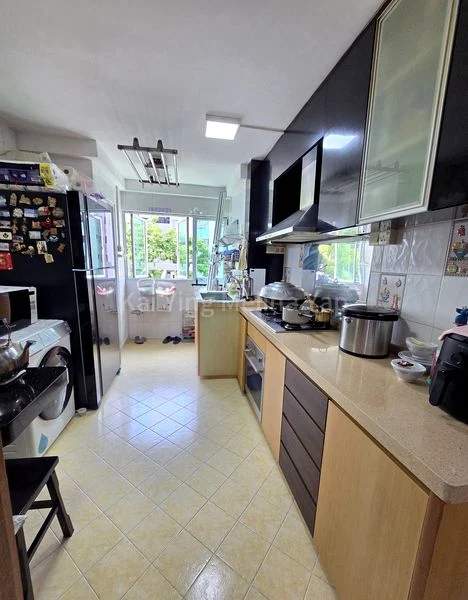 Executive HDB for Sale in 153 Ang Mo Kio Avenue 5 - Image 9