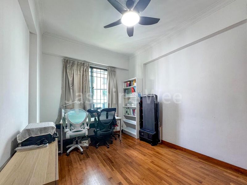 3 Bed Condo for Sale in  Springdale Condominium - Image 7