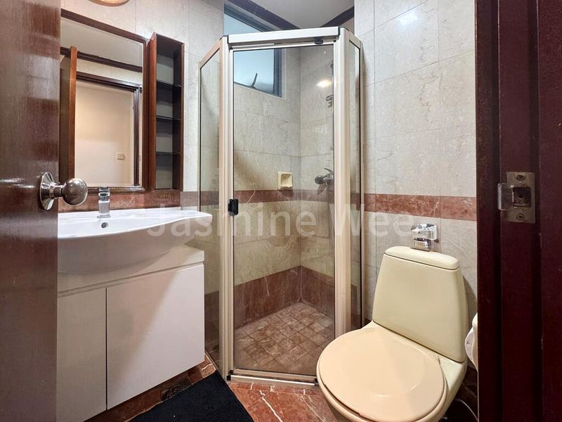 3 Bed Condo for Sale in  Springdale Condominium - Image 9