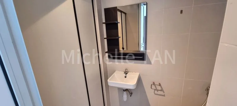 Common Room (Condo) for Rent in 85 SOHO @ Boon Lay - Image 10