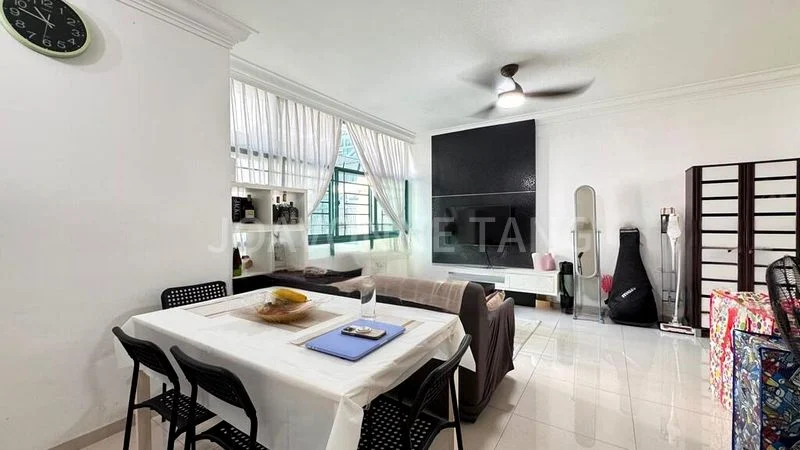 Premium HDB for Rent in  689D Woodlands Drive 75 - Image 1