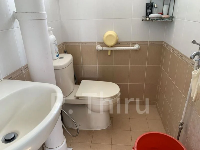 Common Room (HDB) for Rent in  488 Jurong West Avenue 1 - Image 1