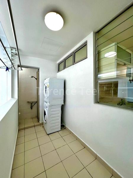 3 Bed Condo for Sale in  The Trumps - Image 7