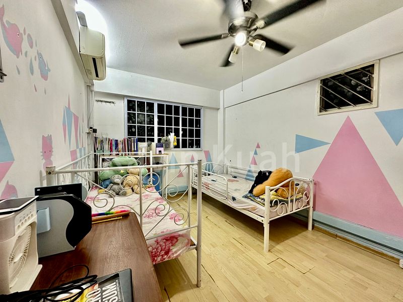 4 Room (4A) HDB for Sale in  427 Yishun Avenue 11 - Image 5