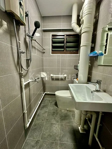 4 Room (4A) HDB for Sale in  427 Yishun Avenue 11 - Image 6