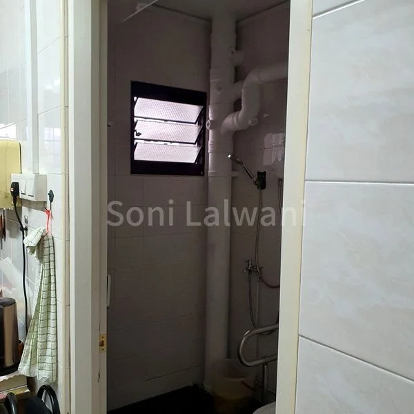4 Room (4A) HDB for Sale in  944 Hougang Street 92 - Image 6
