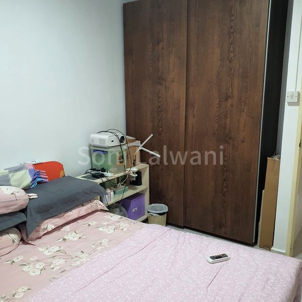 4 Room (4A) HDB for Sale in  944 Hougang Street 92 - Image 8