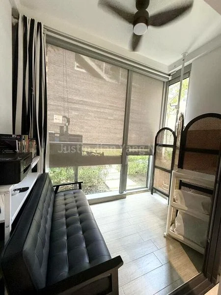 2 Bed Condo for Sale in  Penrose - Image 3