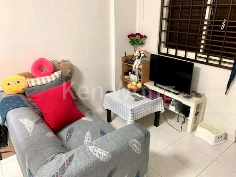 3 Room (3I) HDB for Rent in  5 Ghim Moh Road - Image 3
