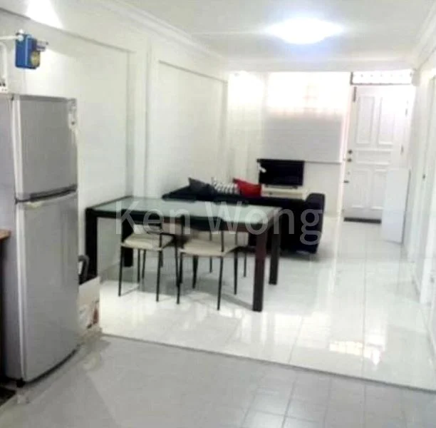 3 Room (3I) HDB for Rent in  5 Ghim Moh Road - Image 1