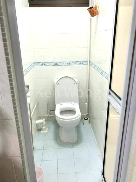 3 Room (3I) HDB for Rent in  5 Ghim Moh Road - Image 12