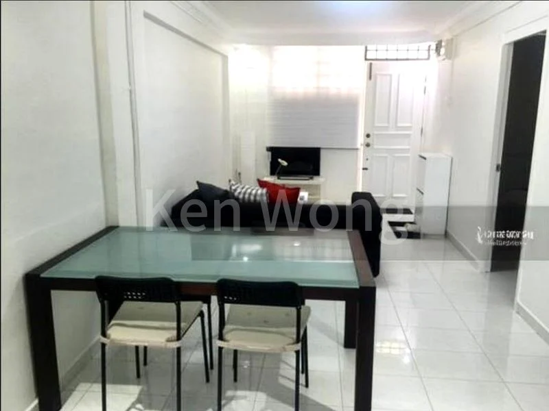 3 Room (3I) HDB for Rent in  5 Ghim Moh Road - Image 2