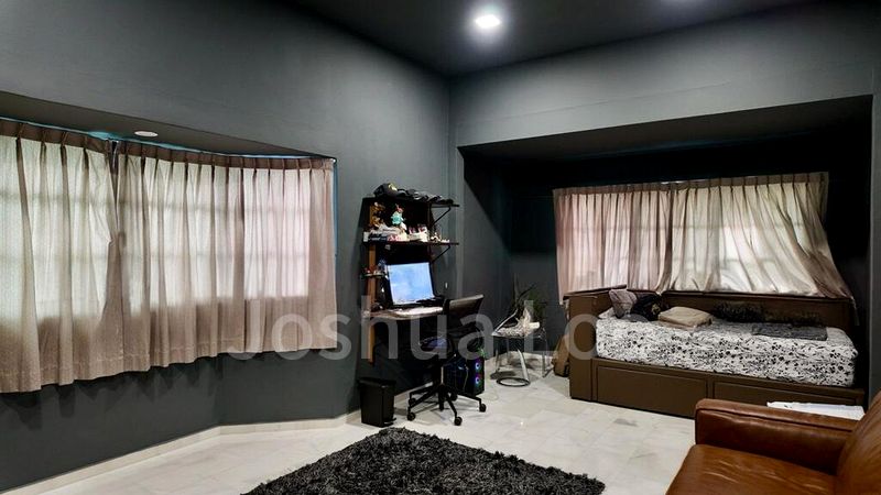 4 Bed Semi-Detached House (Landed) for Sale in  Pasir Ris Beach Park - Image 7