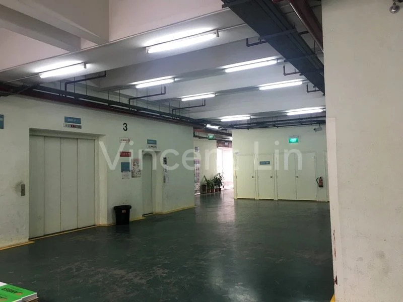 Factory / Workshop (B2) for Rent in  Tat Ann Building - Image 4