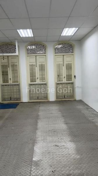 Shop / Shophouse for Sale: Freehold Desker Road Shophouse! - Image 9