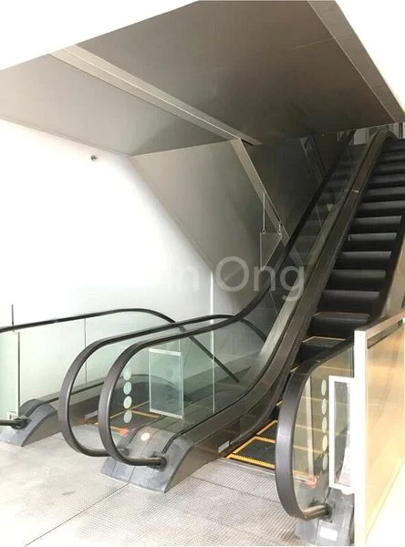 Shop / Shophouse for Sale: Pavilion Square - Image 1