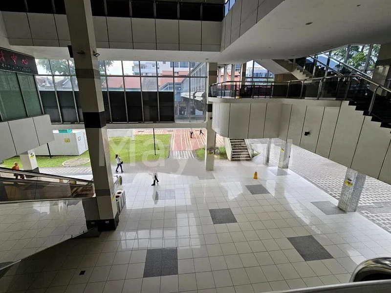 Other Retail for Rent: Roxy Square Shopping Centre - Image 1