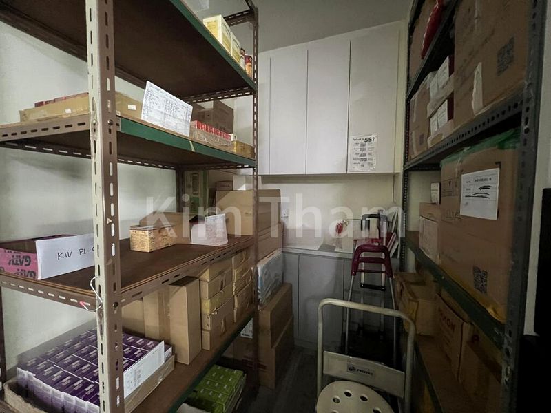 Light Industrial (B1) for Rent: Wintech Centre - Image 1