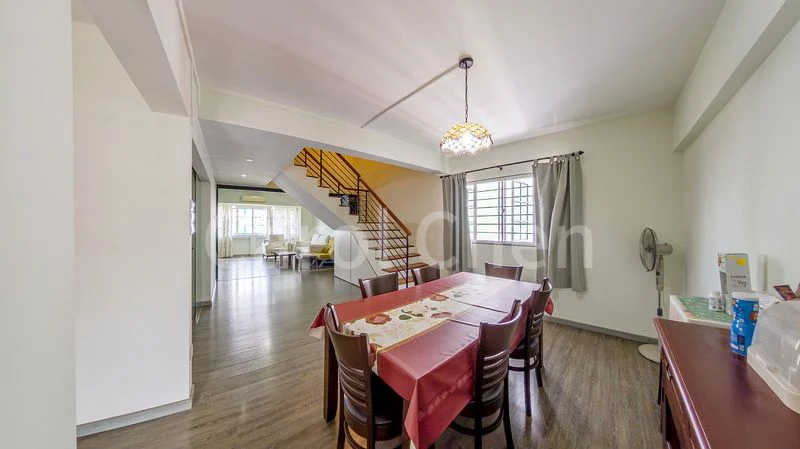 Maisonette HDB for Sale in 405 Jurong West Street 42 - Image 1