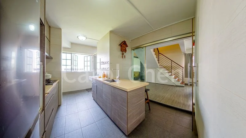 Maisonette HDB for Sale in 405 Jurong West Street 42 - Image 7