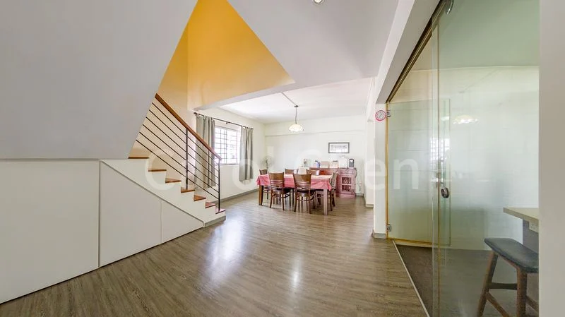 Maisonette HDB for Sale in 405 Jurong West Street 42 - Image 9