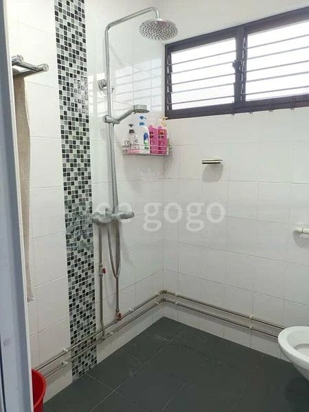 Common Room (HDB) for Rent in  411 Jurong West Street 42 - Image 4