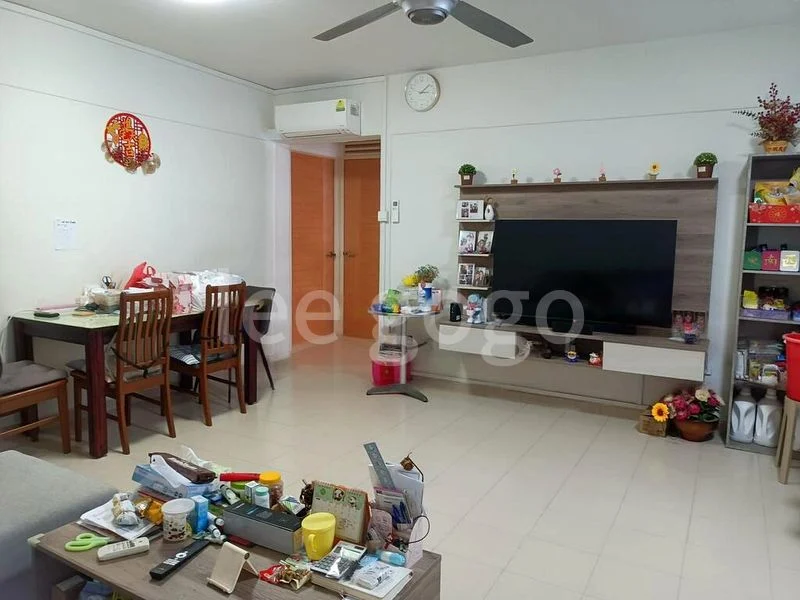 Common Room (HDB) for Rent in  411 Jurong West Street 42 - Image 1