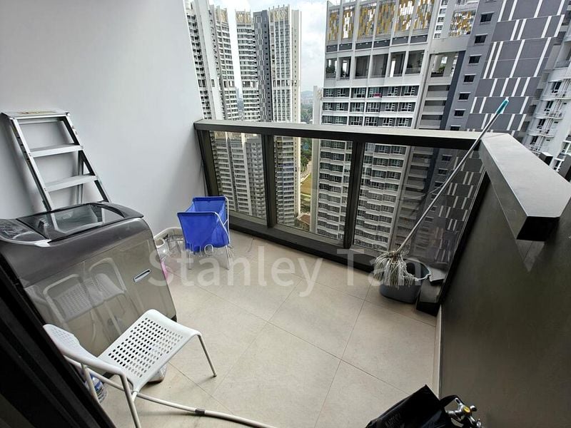 2 Bed Condo for Rent in  Commonwealth Towers - Image 10