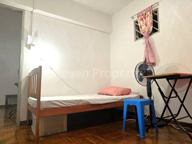 Common Room (HDB) for Rent in  408 Fajar Road - Image 5