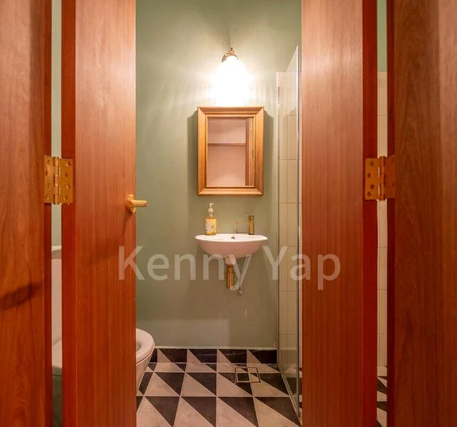 Shop / Shophouse for Rent: Grooming studio on Joo Chiat Road - Image 2