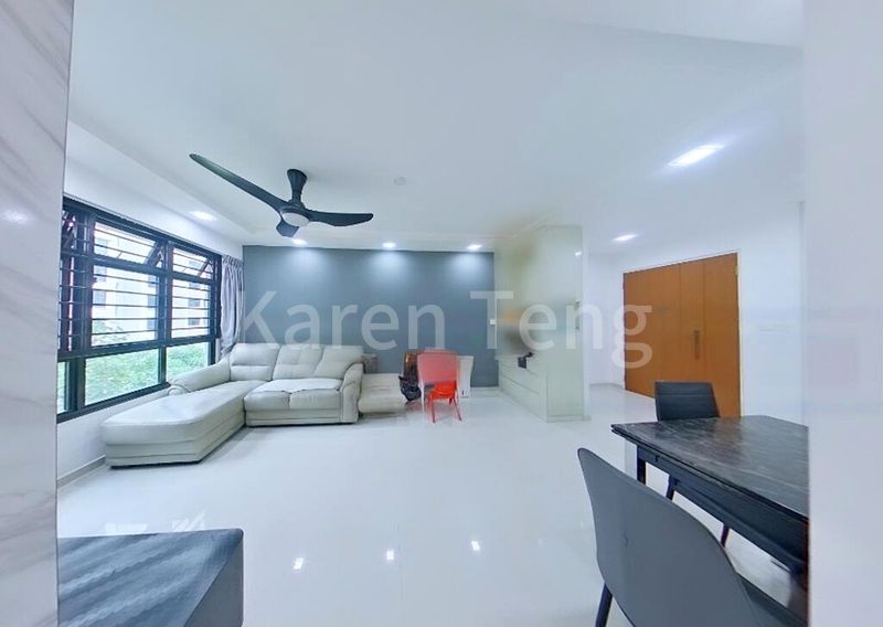 4 Room (4A) HDB for Sale in  996A Buangkok Crescent - Image 2