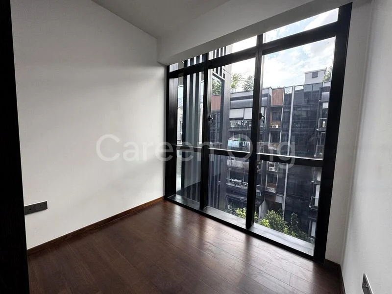 2 Bed Apartment (Condo) for Sale in  Upper Bukit Timah Road - Image 2