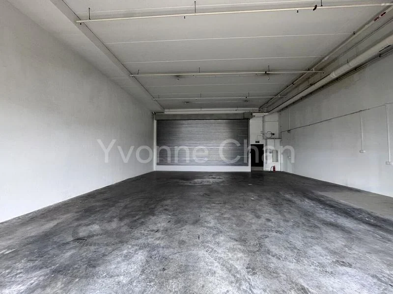 REVV: Factory / Workshop (B2) for Rent: 1,200 Sqft, $2,800/Month, on 8th Street, in a Clean Complex. - Image 1