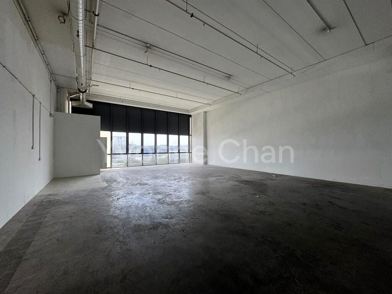 REVV: Factory / Workshop (B2) for Rent: 1,200 Sqft, $2,800/Month, on 8th Street, in a Clean Complex. - Image 3