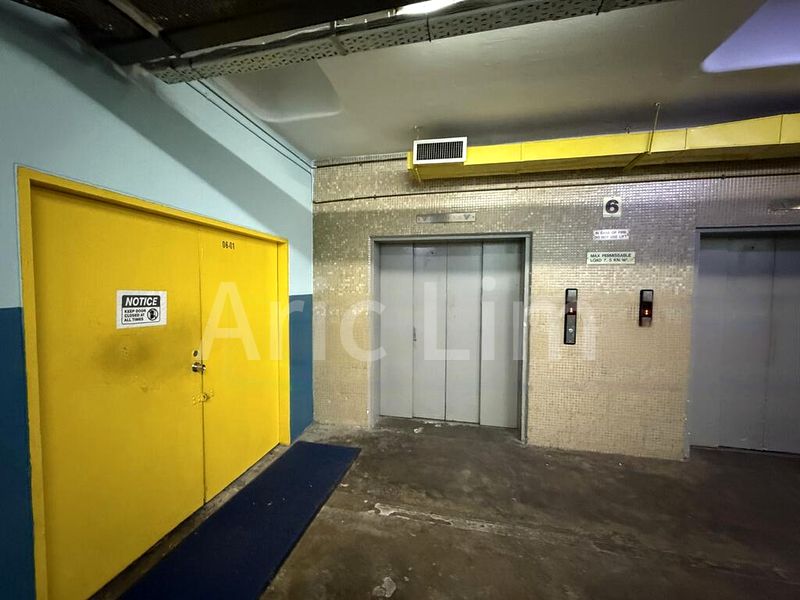 Valiant Industrial Building - Image 3