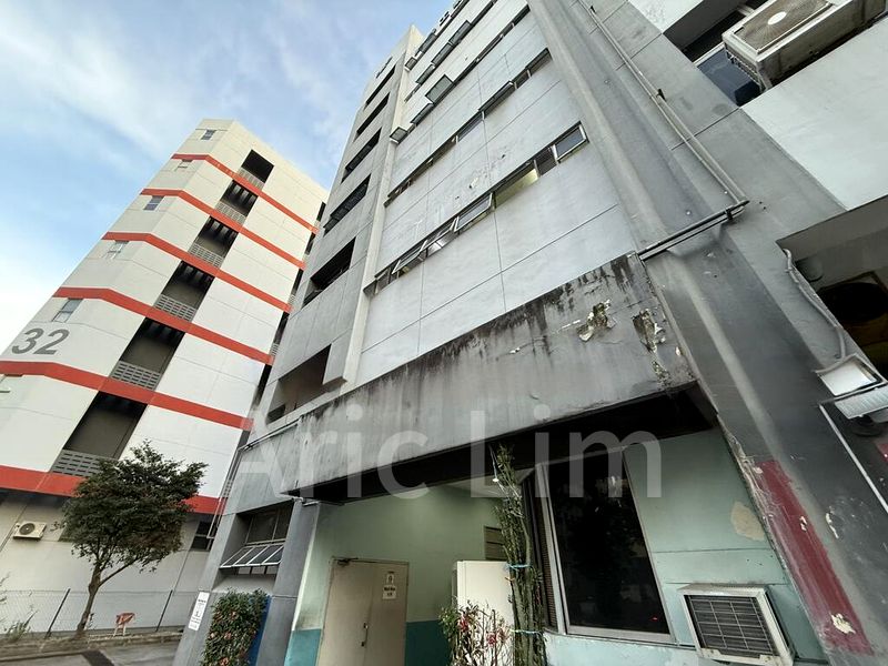 Valiant Industrial Building - Image 2