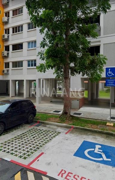 Common Room (HDB) for Rent in 825 Yishun Street 81 - Image 6