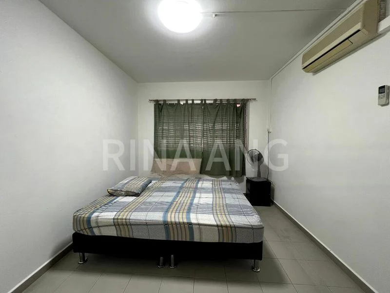 Common Room (HDB) for Rent in 825 Yishun Street 81 - Image 1