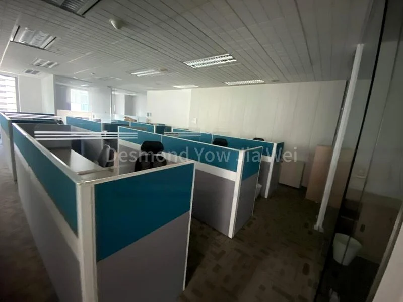 Office for Sale: Prudential Tower - Image 2