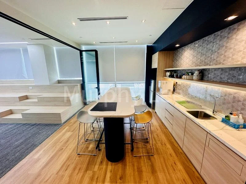 Light Industrial (B1) for Rent: Luzerne Building - Image 1