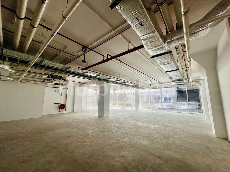 Light Industrial (B1) for Rent: Luzerne Building - Image 14